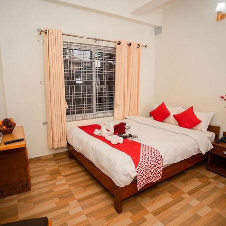 Hotel Dela Mount Pokhara Luaran gambar